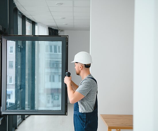 Handwerker Fensterbau