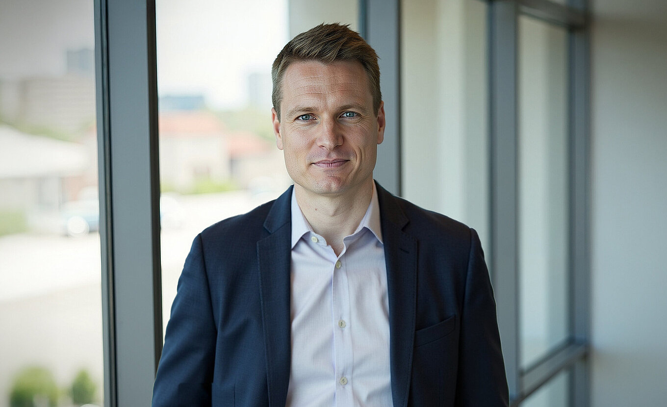 Steuerberater Thomas Rist im Anzug aus Bad Saulgau